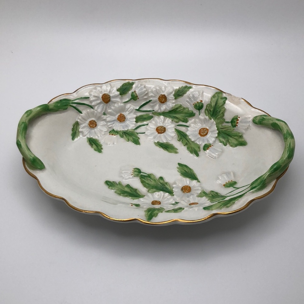 Vintage Mottahedeh Daisy Scalloped Dish. Made in Italy. Numbered  S6522